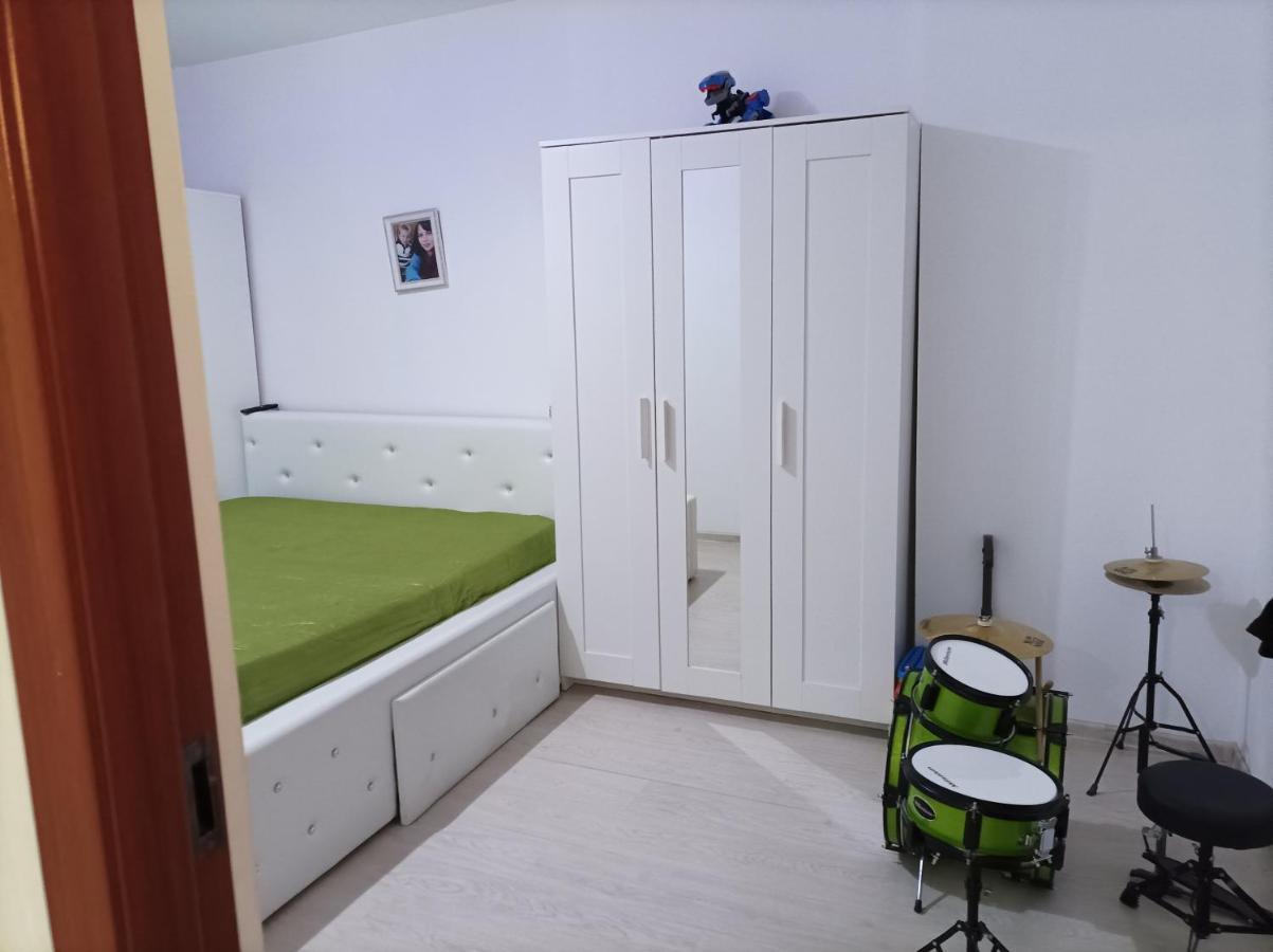 Apartament Doua Camere Uricani  Bagian luar foto